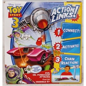 NIB DISNEY PIXAR TOY STORY 3 Action Links- Evil Dr. Porkchop Attacks Stunt Set